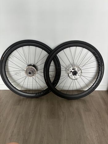Used Bontrager Aeolus pro 35 2024 bike