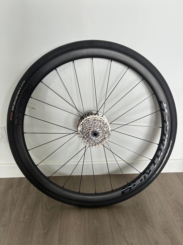 Used Bontrager Aeolus pro 35 2024 bike — image 4 of 6