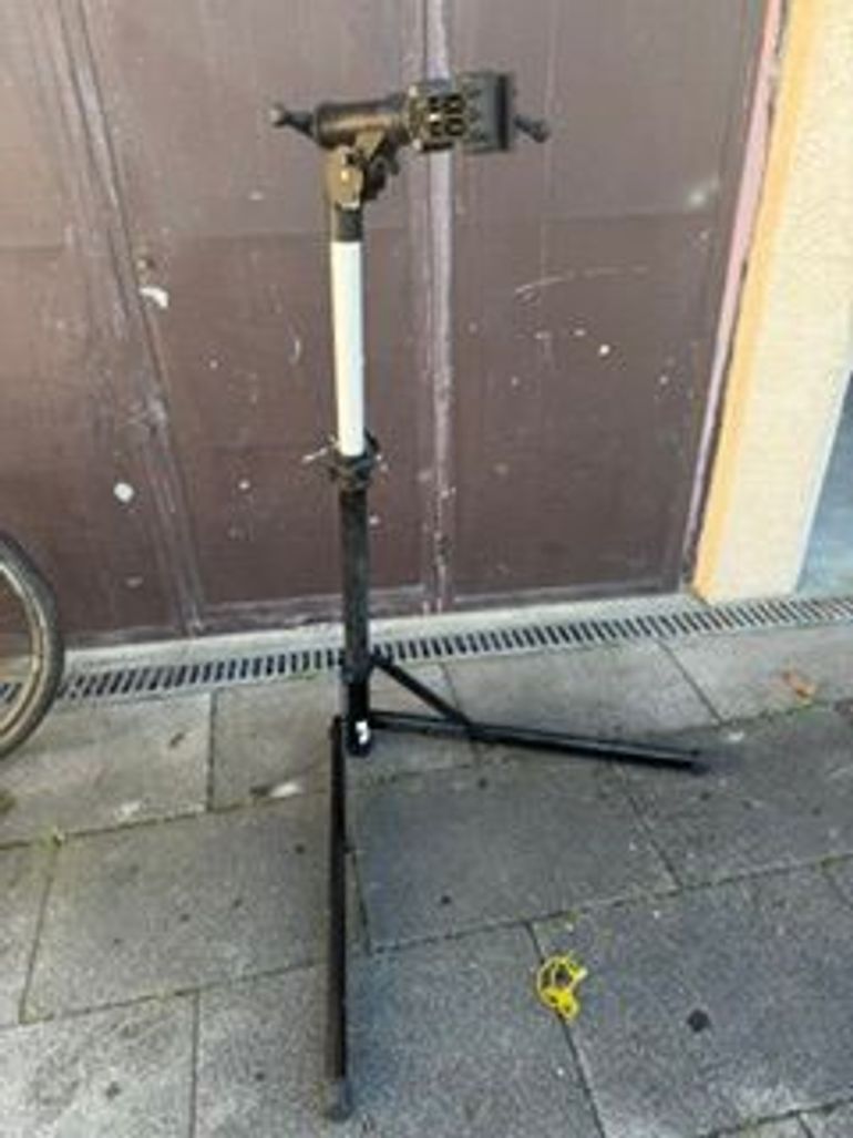 Used Pro Folding Bike Stand bike — image 1 of 3