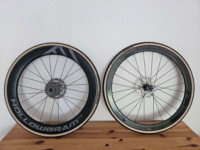 Used Cannondale HollowGram 64 SL KNOT Wheel 100x12 Front bike — image 1 of 7