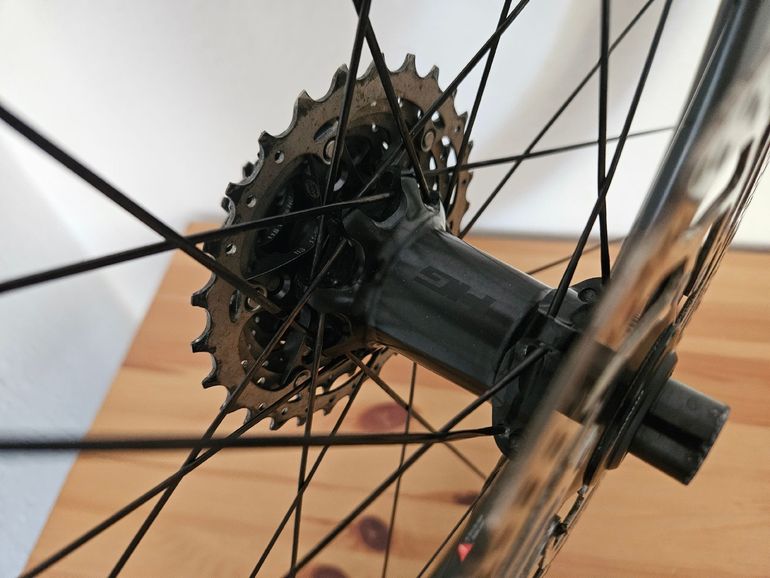 Used Cannondale HollowGram 64 SL KNOT Wheel 100x12 Front bike — image 5 of 7