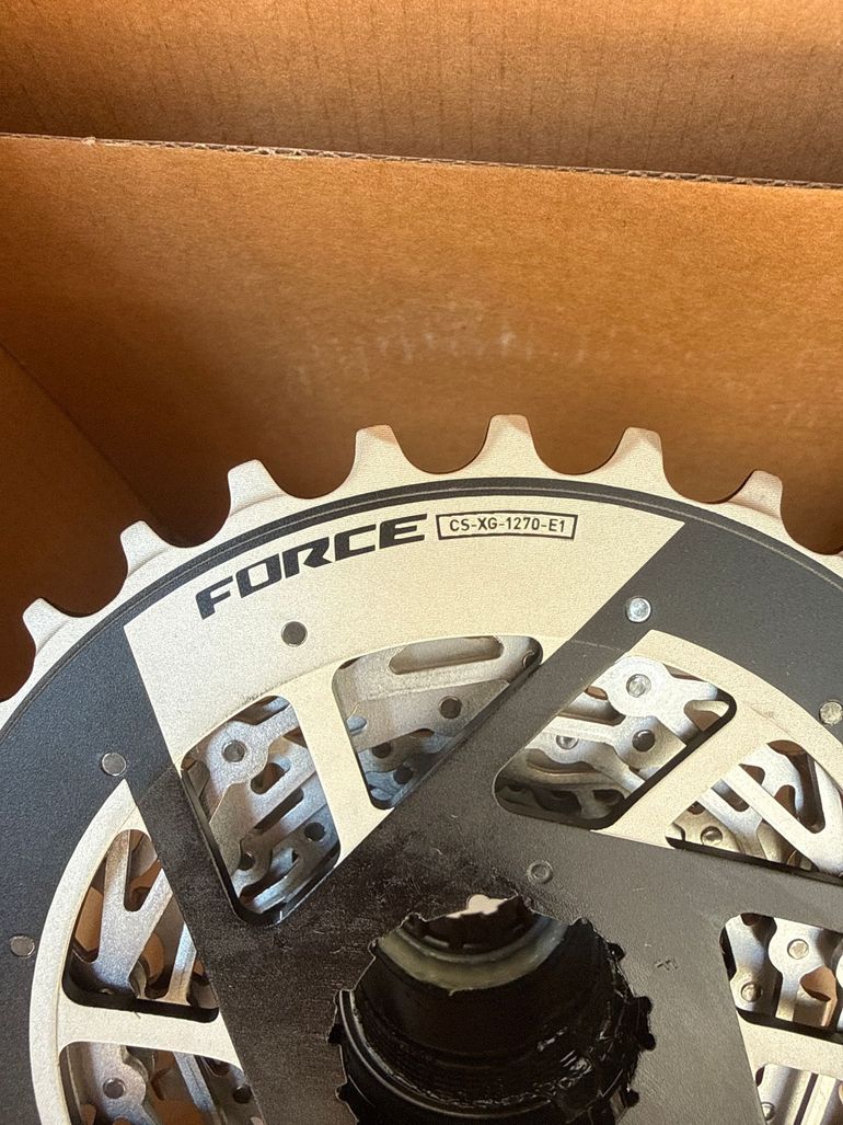 Used Sram Force E1 XG1270 10-33T 2026 bike — image 3 of 4