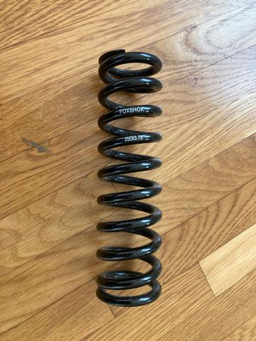 Tweedehands Fox 250 x 3.75 Coil Shock bike — afbeelding 3 van 3