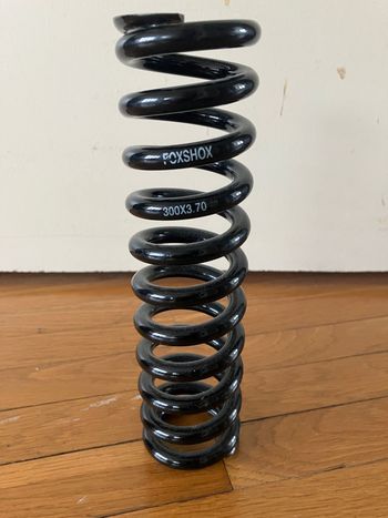 Used Fox 300 x 3.7 Coil Shock bike — image 2 of 3
