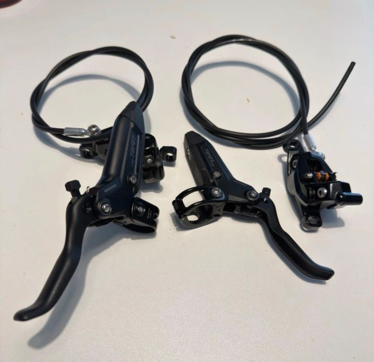 Used Sram Level Stealth -2 Piston Brake 2025 bike — image 4 of 4