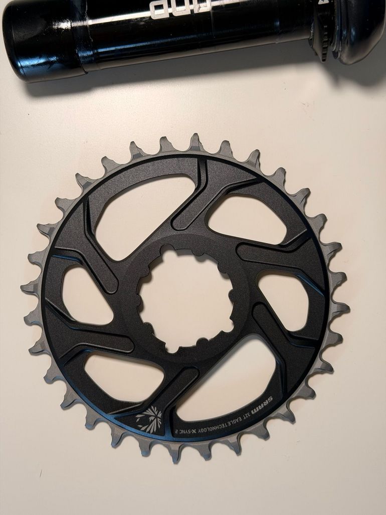 Used Sram GX Eagle Carbon Dub 175 32t bike — image 5 of 7