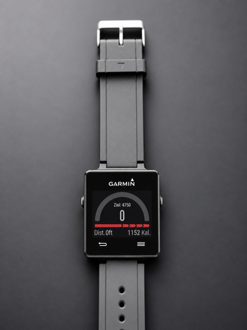 Used Garmin vivoactive GPS Smartwatch 2015 bike — image 4 of 10