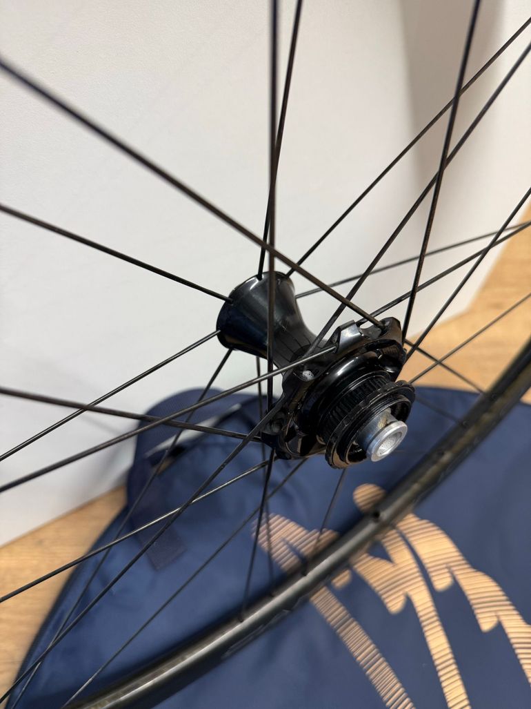 Used Campagnolo Bora WTO 33 Wheelset 2022 bike — image 8 of 10