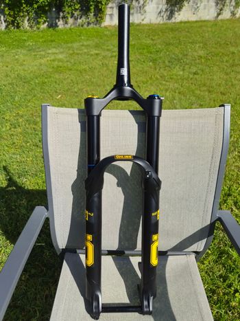Used Öhlins RXF36 M.2 Air 29" 150mm bike — image 2 of 5