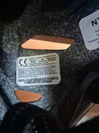 Used ABUS Pedelec 2.0 Helmet 2024 bike — image 2 of 6