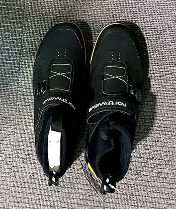 Used Northwave Kingrock Plus Mid GTX Shoes 2025 bike — image 2 of 4