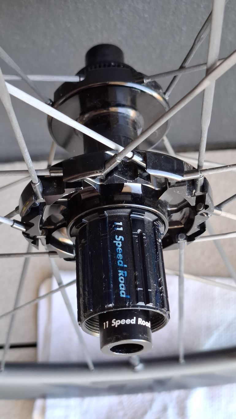 Used Giant SLR 0 40 Disc Wheelset 2025 bike — image 6 of 7
