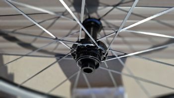 Used Giant SLR 0 40 Disc Wheelset 2025 bike — image 5 of 7