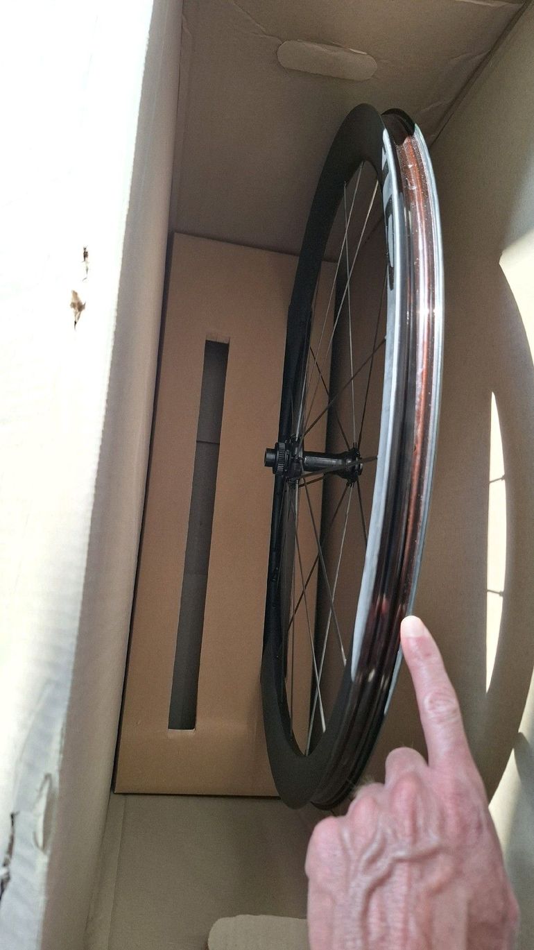 Used Giant SLR 0 40 Disc Wheelset 2025 bike — image 8 of 8