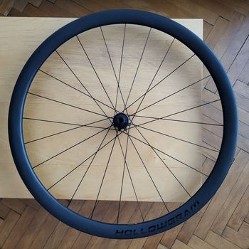 Used Cannondale Hollowgram 35 Carbon Tubeless 700c Wheelset 2025 bike — image 4 of 6