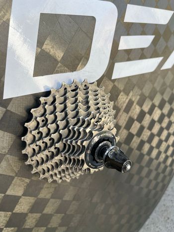 Used Giant Cadex bike — image 5 of 10