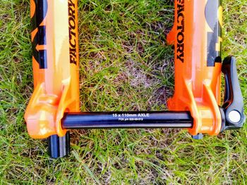 Used Fox 36 Factory Grip 2 Fork bike — image 5 of 9