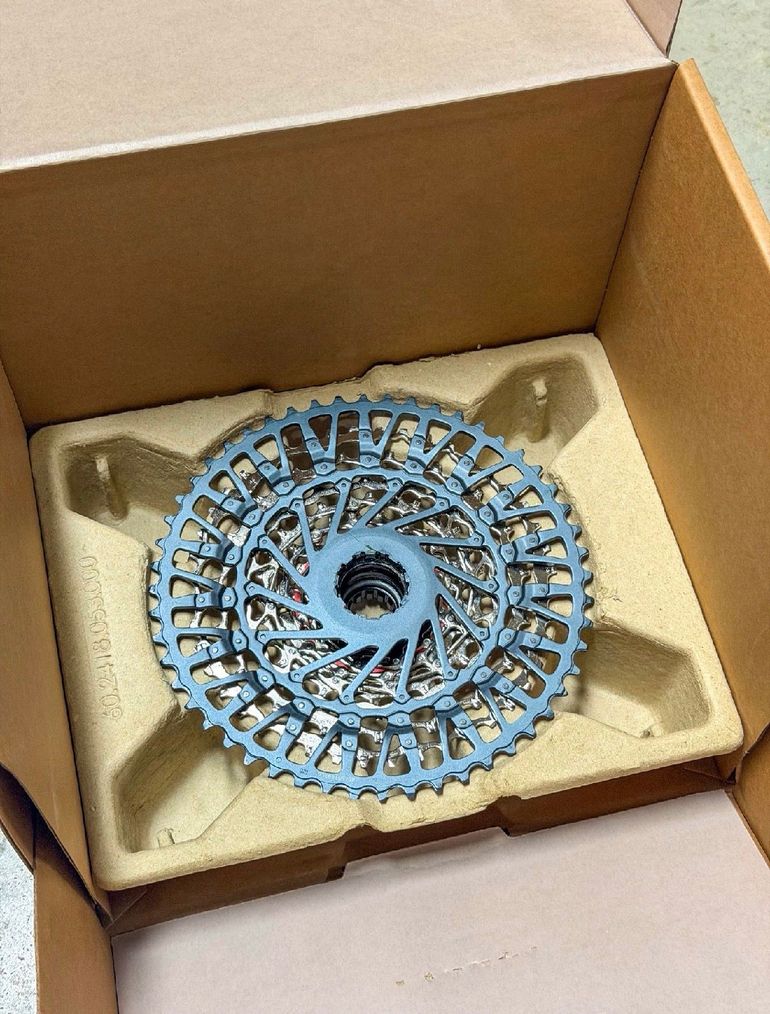 Used Sram Eagle Transmission Groupset 2026 bike — image 5 of 16