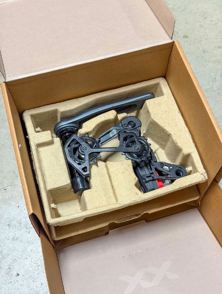 Used Sram Eagle Transmission Groupset 2026 bike — image 6 of 16