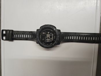 Used Garmin Instinct 2 Camo Edition bike