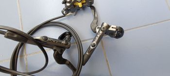 Used Shimano XTR BL-M9000 Brake Lever bike — image 2 of 2