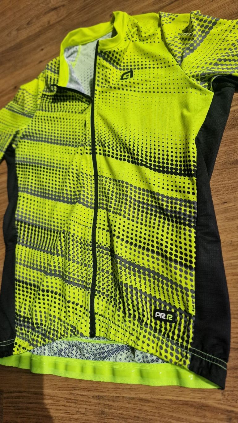 Used ALE Green Speed Short Sleeve Jersey neon yellow bike — image 3 of 6