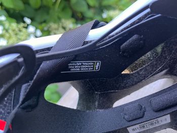 Used POC Ventral Air MIPS Helmet 2025 bike — image 8 of 9