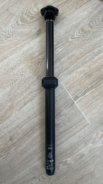 Used RockShox Reverb AXS B1 2025 bike — image 7 of 13