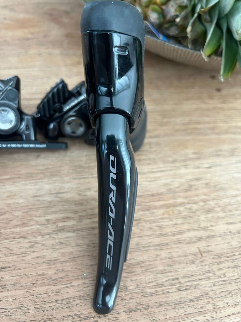 Used Shimano Dura Ace R9270 Brake Set 2026 bike — image 3 of 5