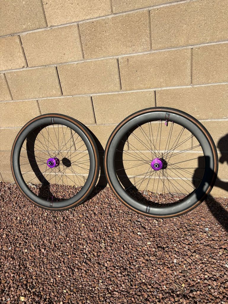 Used Reserve 40/44 Wheelset Chris King Hubs 2024 bike — image 1 of 8