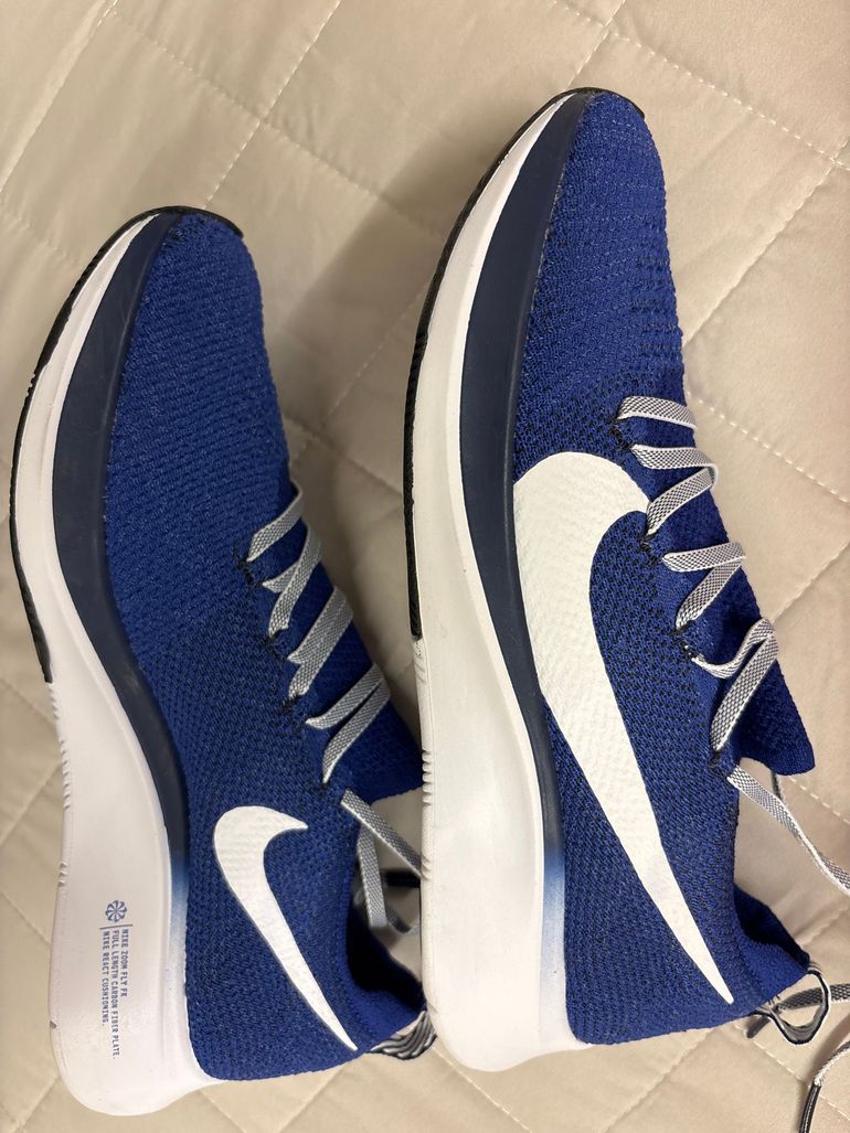 Used Nike Zoom Fly Flyknit bike — image 2 of 3