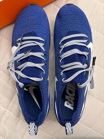Nike Zoom Fly Flyknit Running Shoes usato