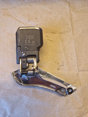 Used Shimano Ultegra DI2 11-speed pæn forskifter 2024 bike — image 2 of 7