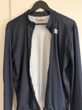 Used Sportful Long Sleeve Jersey bike — image 3 of 3
