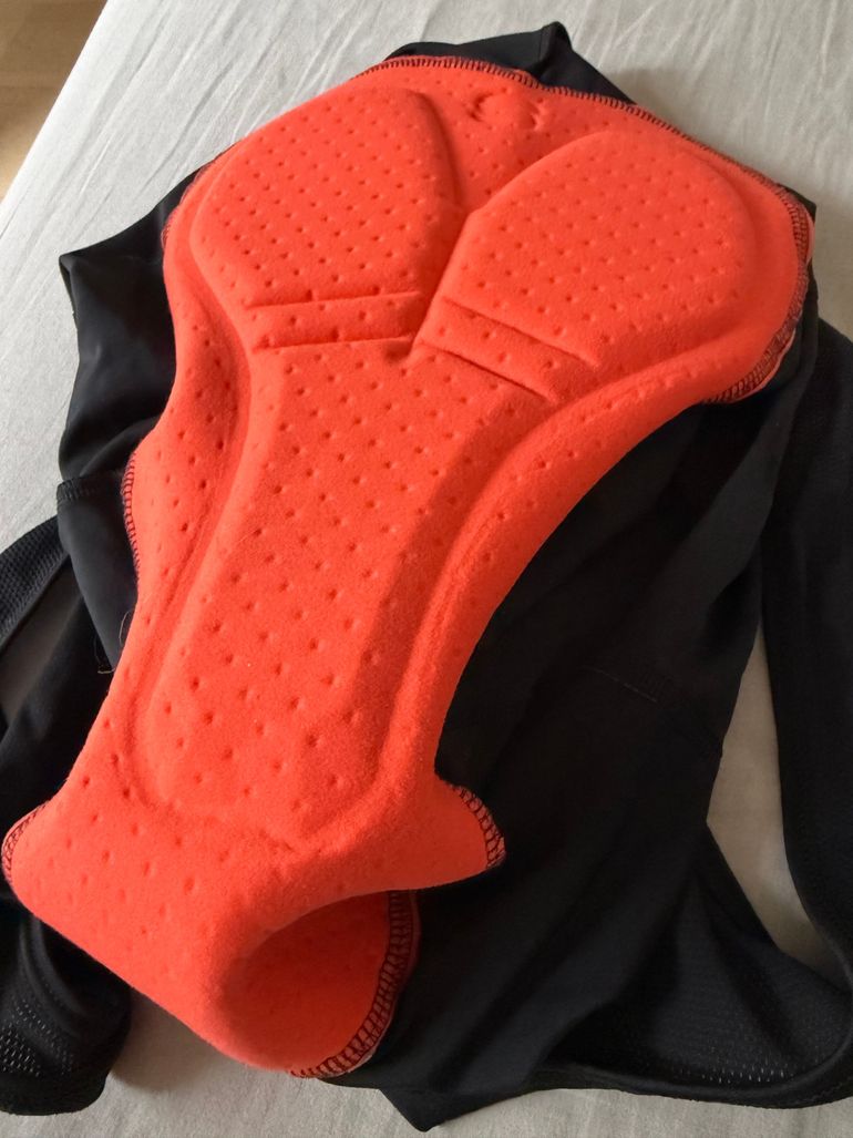 Used Sportful Bibshorts bike — image 5 of 5