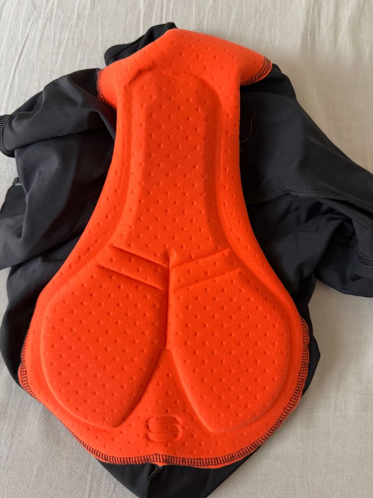Used Sportful Bibshorts bike — image 4 of 5