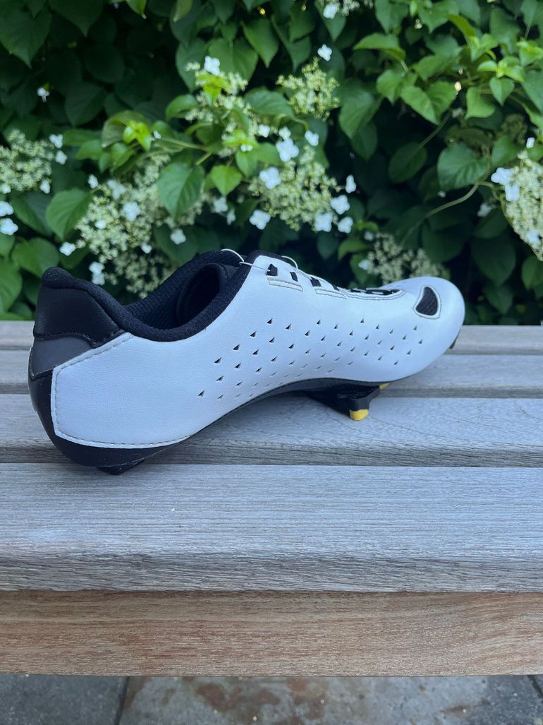 Used Lake CX219 Road Shoes 2025 bike — image 6 of 13