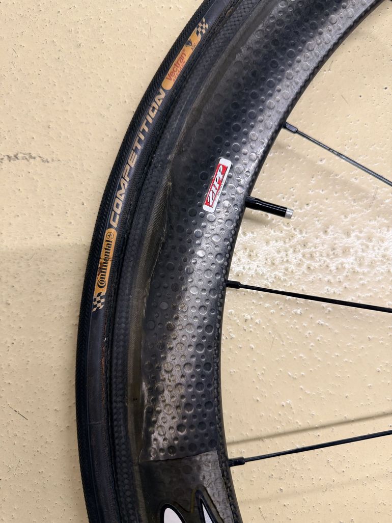Used Zipp 404 Wheels 2013 bike — image 6 of 10