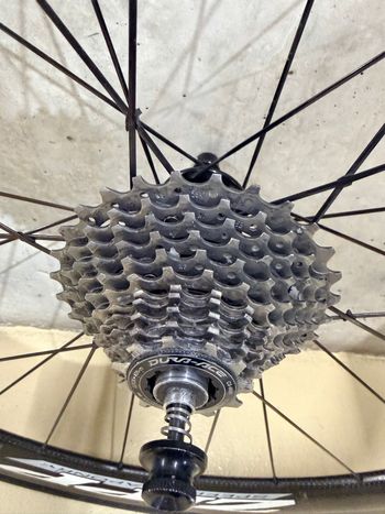 Used Zipp 404 Wheels 2013 bike — image 4 of 5