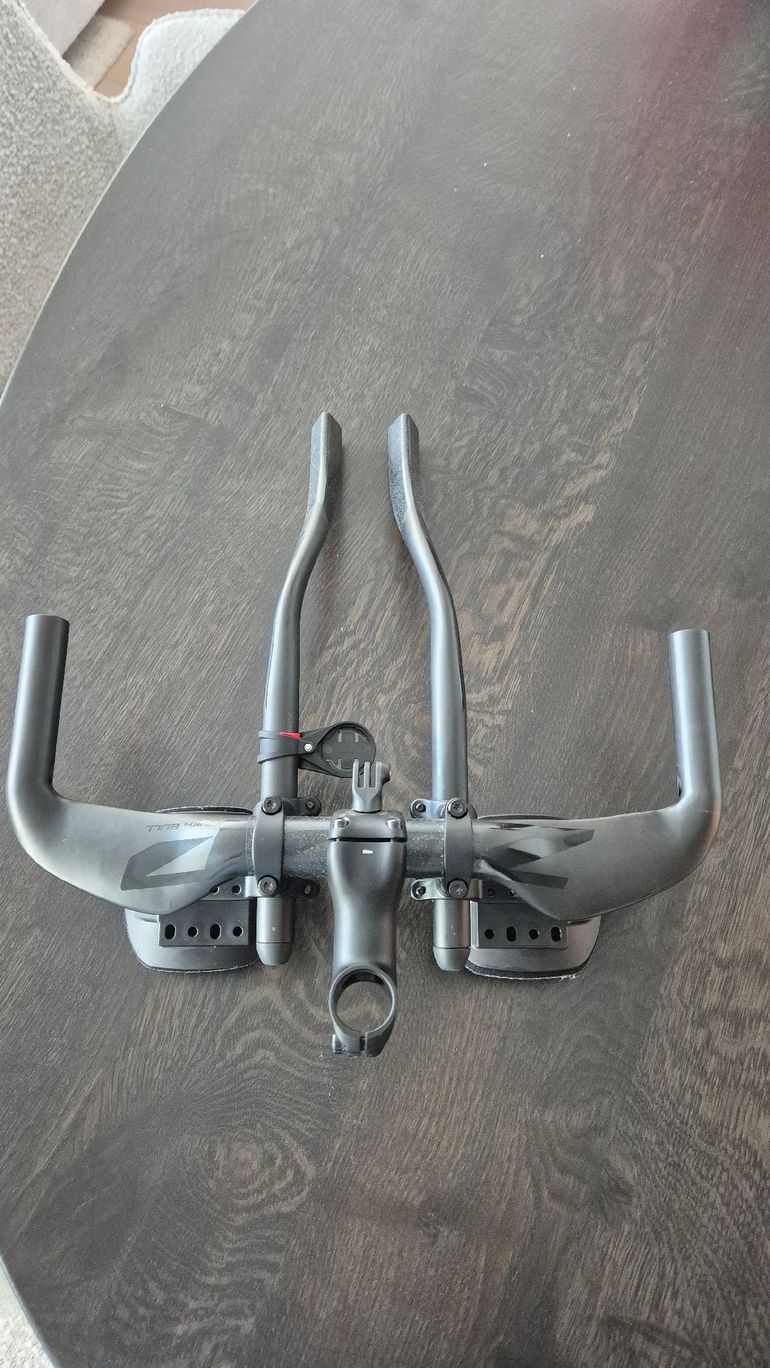 Used Zipp Vuca Carbon bike — image 2 of 6