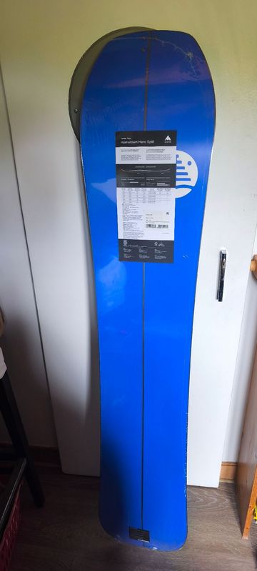 Used Burton Hometown Hero Splitboard 158 2025 bike — image 2 of 6
