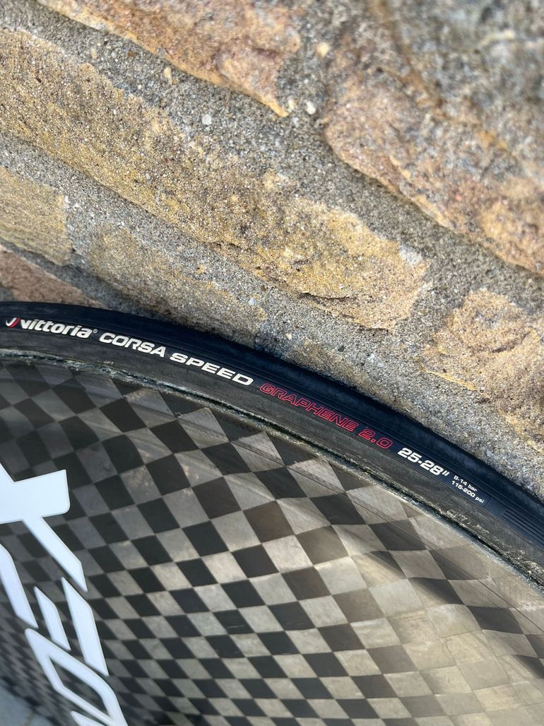 Used Giant Cadex Wheelset bike — image 6 of 10