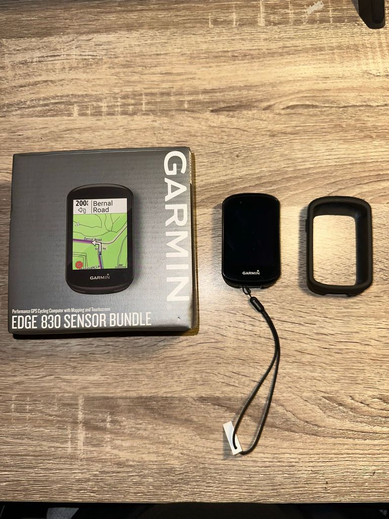 Used Garmin Edge 830 bike — image 1 of 2