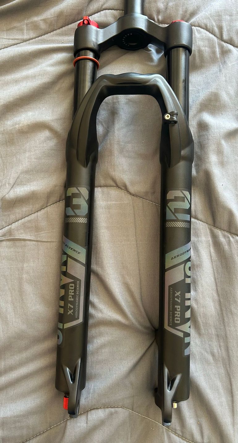 Used Other X7 Pro 29" Suspension Fork bike — image 2 of 5