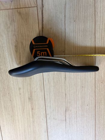 Used Sq Lab 611 Ergowave CrMo Saddle 2025 bike — image 2 of 4