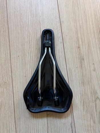 Used Sq Lab 611 Ergowave CrMo Saddle 2025 bike — image 4 of 4
