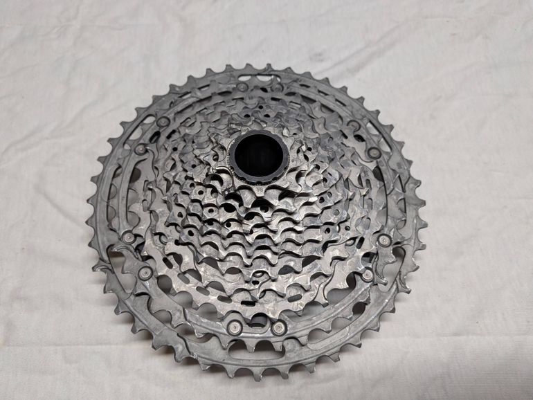 Used Shimano XTR Di2 RD-M9250 GS + CS-M9200 9-45T 2026 bike — image 4 of 6