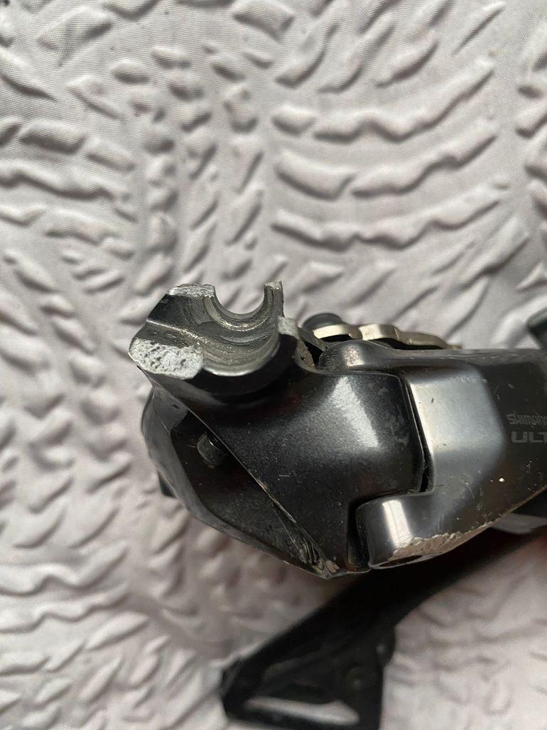 Used Shimano Di2 Ultegra R8150 2024 bike — image 3 of 5