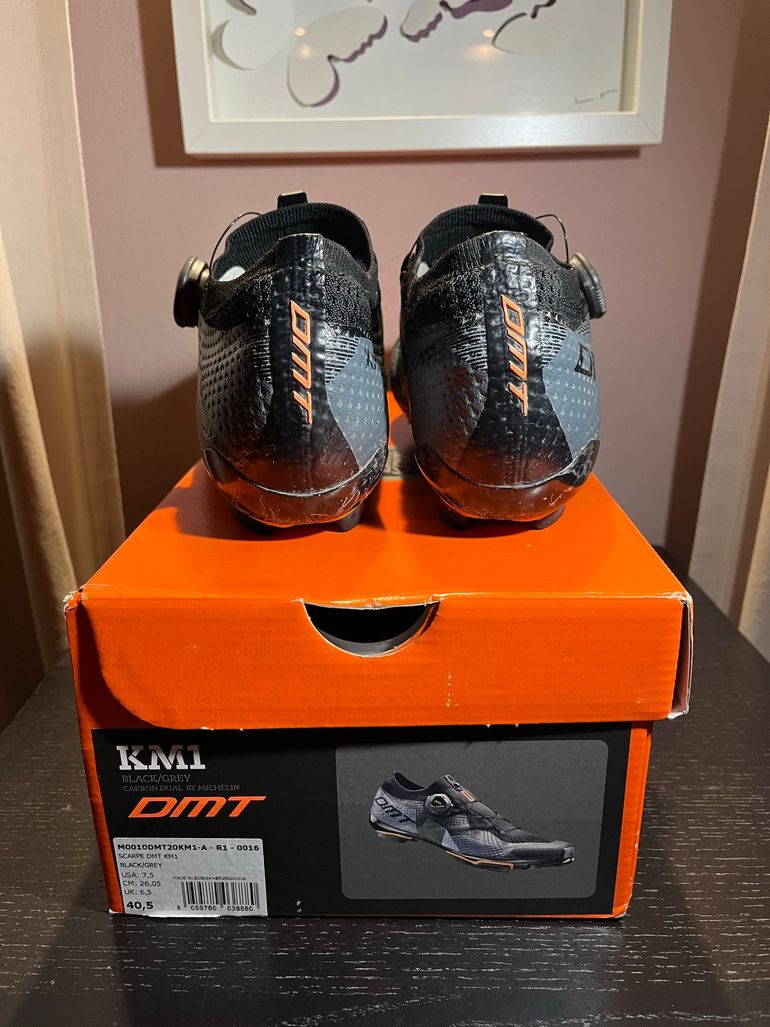 Used Dmt km1 2025 bike — image 2 of 5