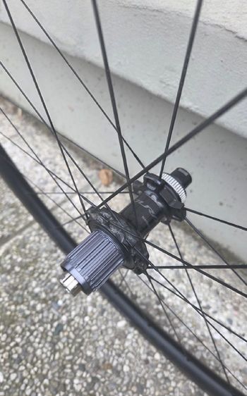Used Shimano DURA-ACE C36 Tubeless bike — image 3 of 4